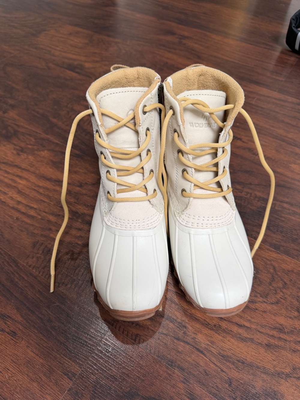 Wolverine Women's Cream and Tan Winter Rain Boots